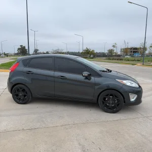 Ford Fiesta Titanium GNC 1.6