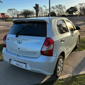 Toyota Etios 1.5 X GNC