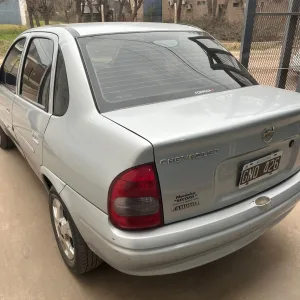 Chevrolet Corsa 1.6 AA GL Super