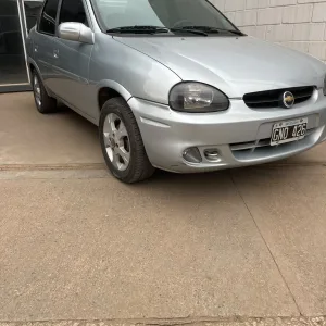 Chevrolet Corsa 1.6 AA GL Super