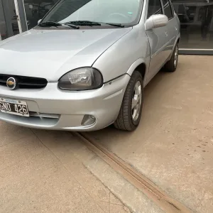Chevrolet Corsa 1.6 AA GL Super
