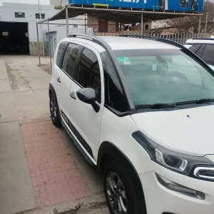 Citroën C3 Aircross 1.6 Shine