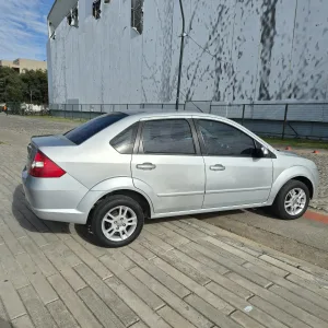 Ford Fiesta Más plus 1.6 edge