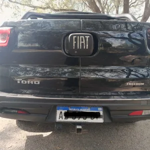 Fiat Toro 1.8 Freedom