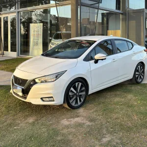 Nissan Versa Exclusive