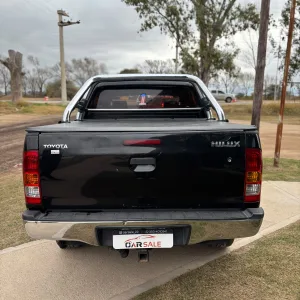 Toyota Hilux SRV 4x2